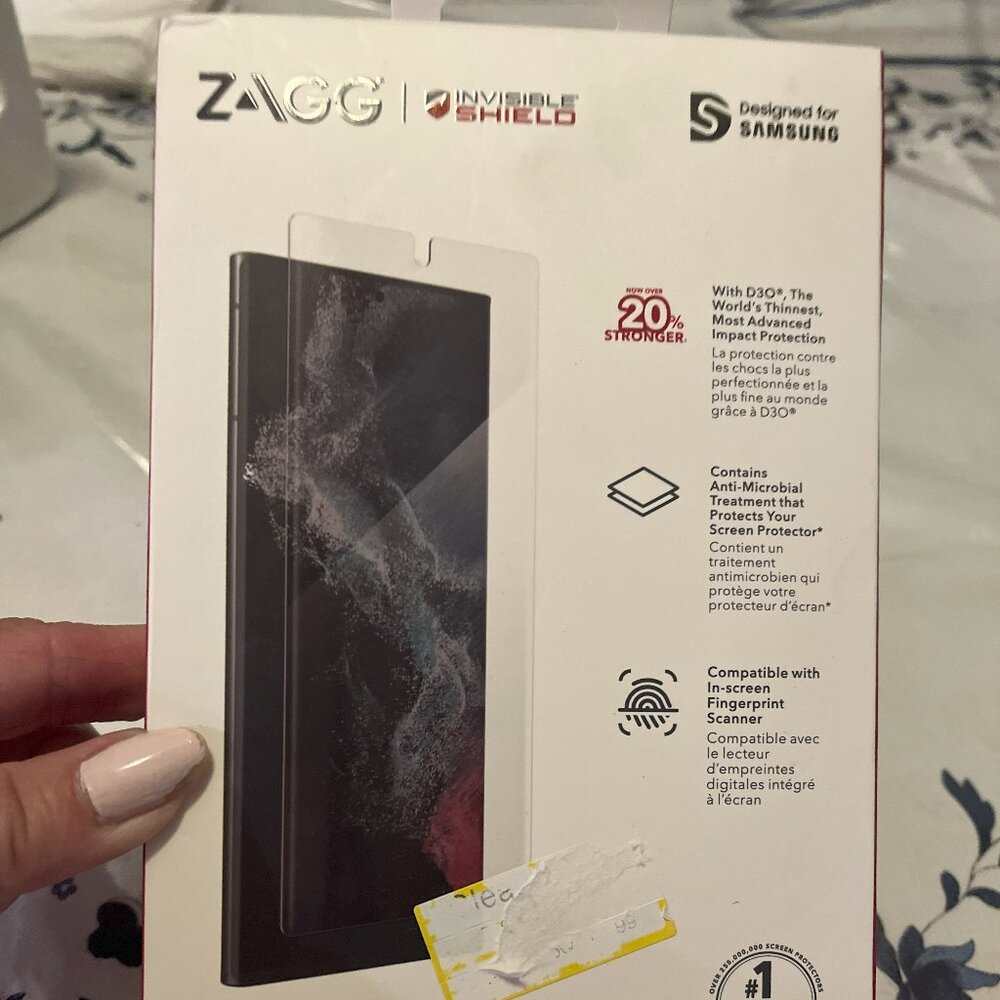 Zagg Samsung Galaxy S22 Ulra Invisible Shield Glass New